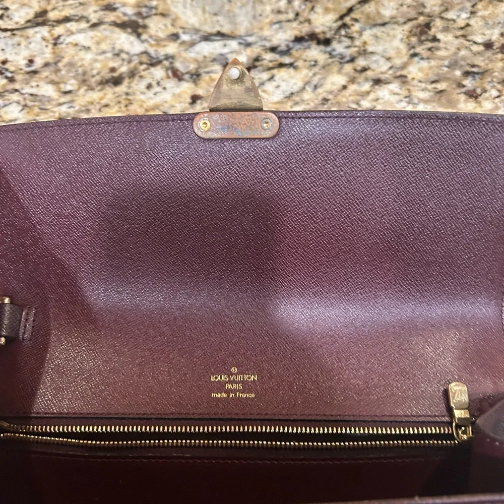 Louis Vuitton Taiga Clade Acajou Clutch Bag Business Unisex Bag LV with coa - Picture 10 of 15